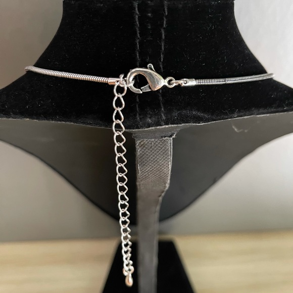 Necklace and Earring Set - Picture 3 of 4